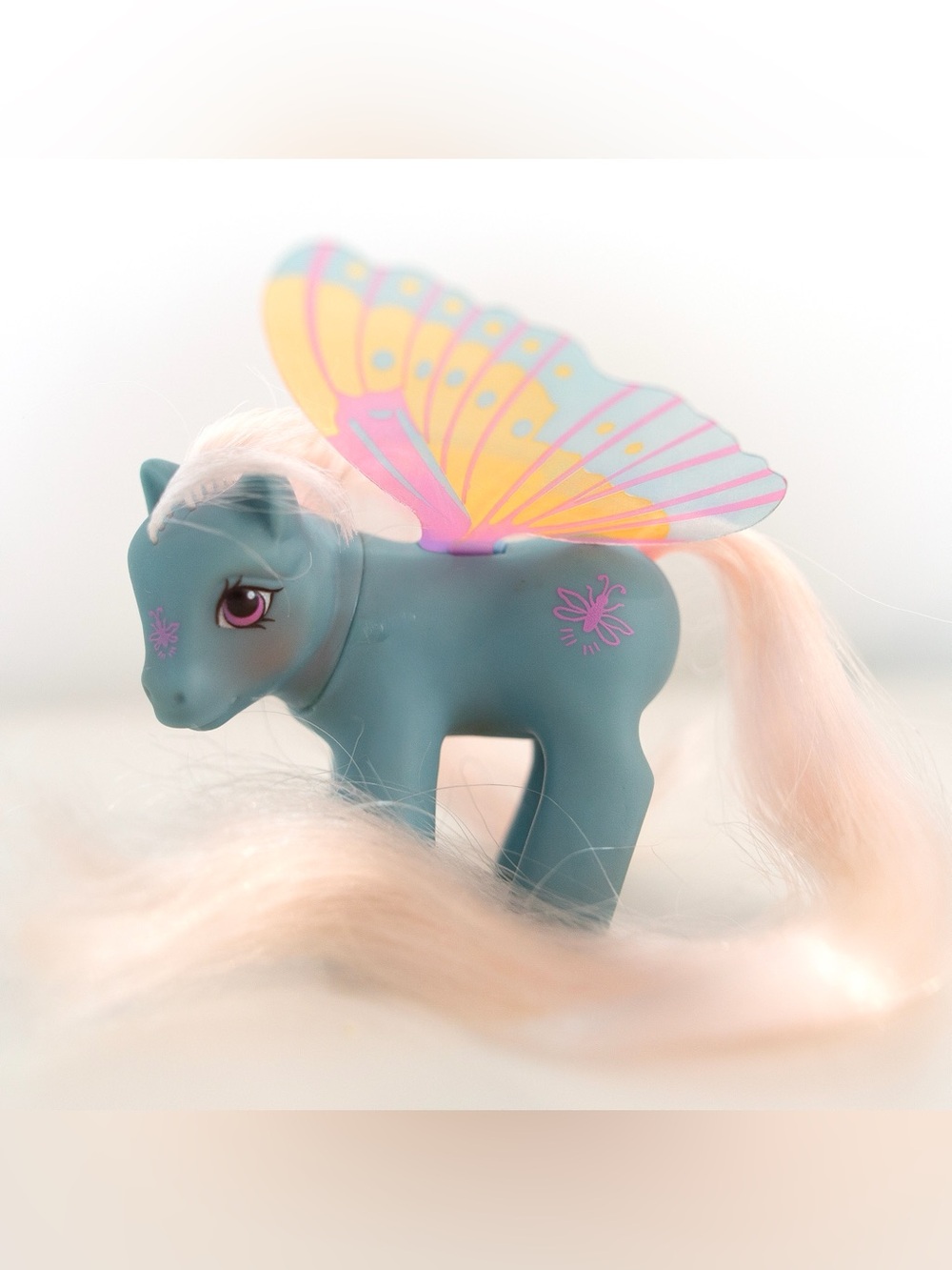 Vintage G1 My Little Pony Summer Wing Glow Complete w Wings Hasbro 1990
